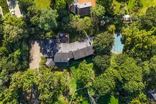 1175 Edgewood Rd, Lake Forest, IL 60045 - Photo 44