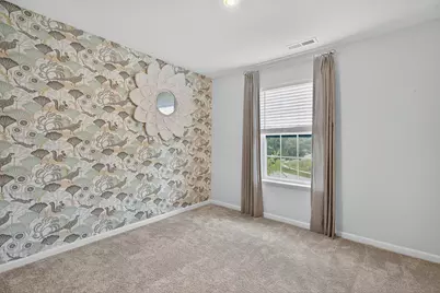 1001 Draper Road, McHenry, IL 60050 - Photo 14