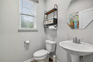 1001 Draper Rd, McHenry, IL 60050 - Photo 10