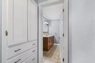 1271 E 500 North Rd, Cissna Park, IL 60924 - Photo 38