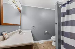 1271 E 500 North Rd, Cissna Park, IL 60924 - Photo 32