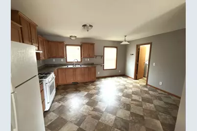 498 Park Avenue, Belvidere, IL 61008 - Photo 6