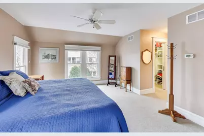 228 E Center Avenue, Lake Bluff, IL 60044 - Photo 18