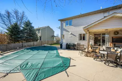 932 Foxpointe Drive, Sycamore, IL 60178 - Photo 10