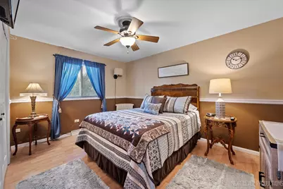 1367 Wauchope Drive, Elgin, IL 60123 - Photo 16