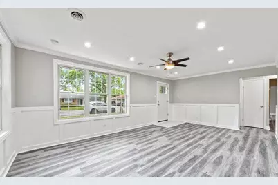 19 Apple Lane, Park Forest, IL 60466 - Photo 2