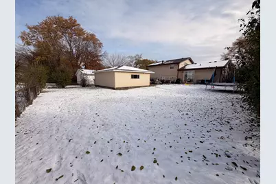 17316 Central Park Avenue, Hazel Crest, IL 60429 - Photo 18