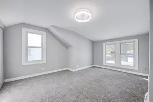 18504 Wentworth Ave, Lansing, IL 60438 - Photo 10