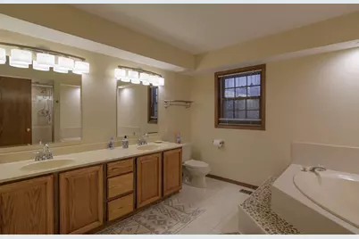 1995 Salem Road, Elgin, IL 60123 - Photo 22