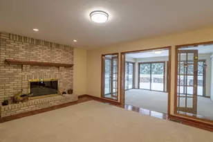 1995 Salem Rd, Elgin, IL 60123 - Photo 10