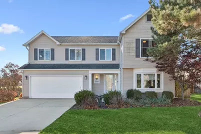 5229 Beechwood Avenue, Gurnee, IL 60031 - Photo 1