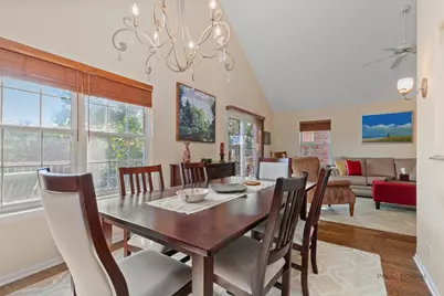 1316 Christine Court, Vernon Hills, IL 60061 - Photo 12