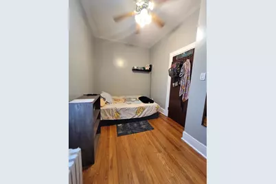 9732 S Houston Avenue, Chicago, IL 60617 - Photo 8