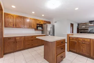 26 Brunton Ct, Bloomington, IL 61704 - Photo 14