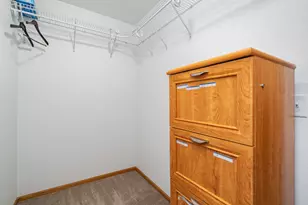 3218 Woodhaven Dr, Bourbonnais, IL 60914 - Photo 32