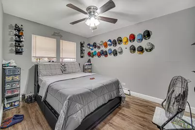 7915 S Dobson Avenue, Chicago, IL 60619 - Photo 6