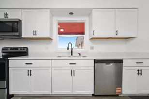 9762 Il Route 76, Belvidere, IL 61008 - Photo 8