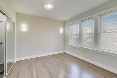 4411 W Wilson Avenue #1, Chicago, IL 60630 - Photo 14