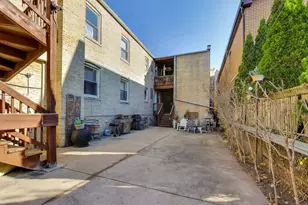 4411 W Wilson Ave, Chicago, IL 60630 - Photo 24