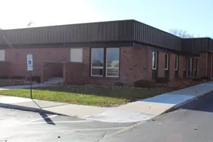300 N Hammes Ave, Joliet, IL 60435 - Photo 1