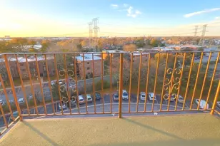 1727 W Crystal Ln, Mount Prospect, IL 60056 - Photo 10