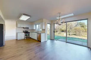 3820 Kiess Dr, Glenview, IL 60025 - Photo 12