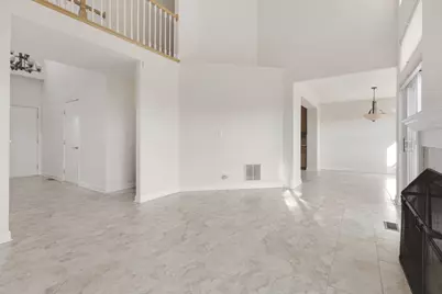 [Address not provided], Elk Grove Village, IL 60007 - Photo 6