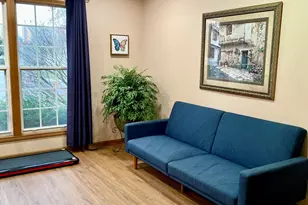 1304 Yorkshire Ln, Carol Stream, IL 60188 - Photo 10