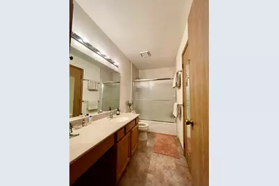 1304 Yorkshire Lane, Carol Stream, IL 60188 - Photo 12