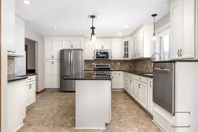 515 Cimarron Drive W, Aurora, IL 60504 - Photo 18