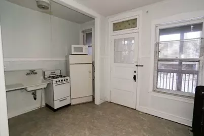 1921 W Winnemac Avenue #1, Chicago, IL 60640 - Photo 2