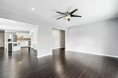 [Address not provided], Westchester, IL 60154 - Photo 4