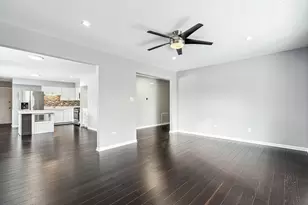 [Address not provided], Westchester, IL 60154 - Photo 4