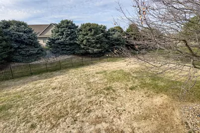 2822 Chesapeake Lane, Bloomington, IL 61704 - Photo 34