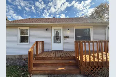 1104 Hemlock Avenue, Dixon, IL 61021 - Photo 2