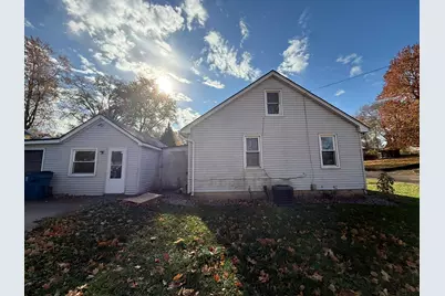 1104 Hemlock Avenue, Dixon, IL 61021 - Photo 6