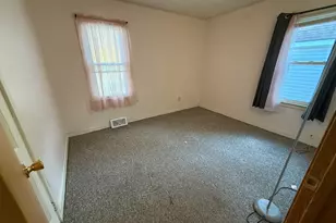 1104 Hemlock Ave, Dixon, IL 61021 - Photo 14