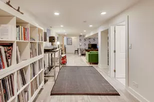 3043 W Diversey Ave, Chicago, IL 60647 - Photo 24