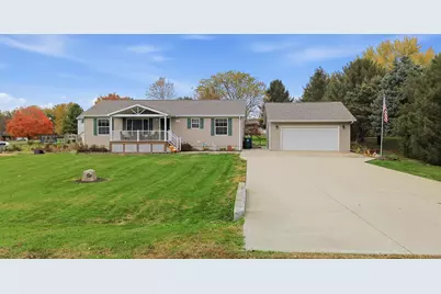 28902 Carriage Drive, Sterling, IL 61081 - Photo 2