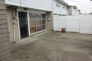 1350 E 87th St, Chicago, IL 60619 - Photo 14