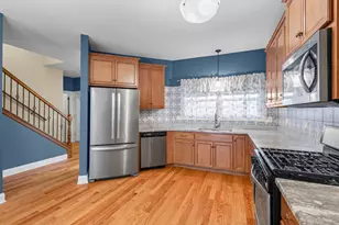 19758 Sunset Ct, Tinley Park, IL 60487 - Photo 8