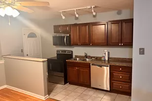 2843 W Arthur Ave, Chicago, IL 60645 - Photo 4