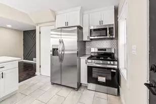 3605 Harvey Ave, Berwyn, IL 60402 - Photo 8