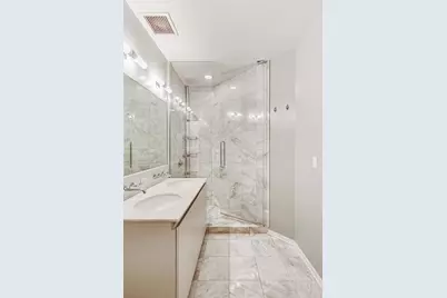 600 N Fairbanks Court #1607, Chicago, IL 60611 - Photo 16