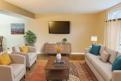 406 Juniper Drive, North Aurora, IL 60542 - Photo 2