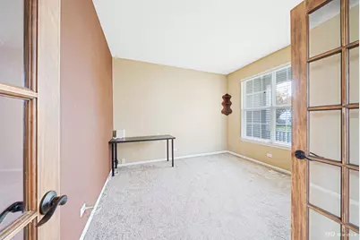 1811 Bluestem Circle, Aurora, IL 60504 - Photo 6