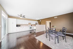 1811 Bluestem Cir, Aurora, IL 60504 - Photo 8