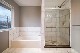 15929 Marshfield Ave, Harvey, IL 60426 - Photo 6