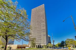 6700 S South Shore Dr, Chicago, IL 60649 - Photo 2