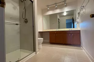 1018 Castilian Ct, Glenview, IL 60025 - Photo 12